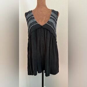 POL Black and Gray Sleeveless Babydoll Tank